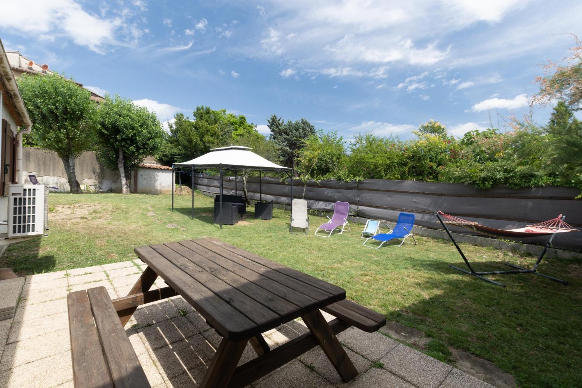 Ombre D'Ete Villa Ruoms Exterior photo